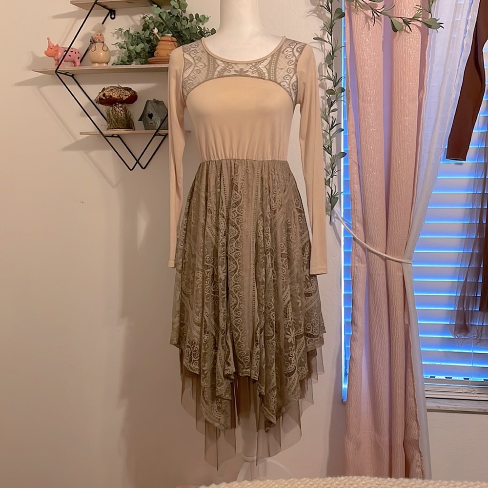 Ryu Beige and Olive Lace Handkerchief Hem Long Sleeve Dress